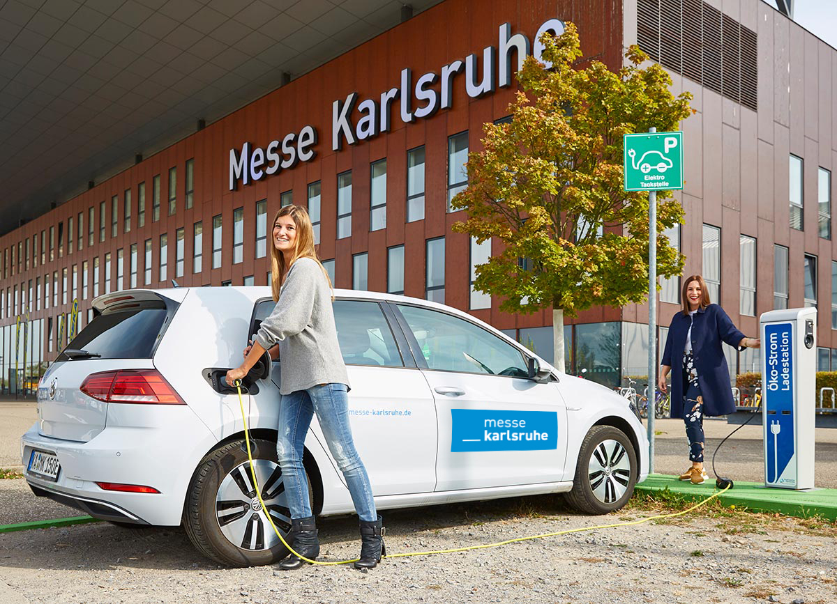 „e-Ladestation“ für Elektrofahrzeuge am Standort Messe Karlsruhe „e-Ladestation“ für Elektrofahrzeuge am Standort Messe Karlsruhe
